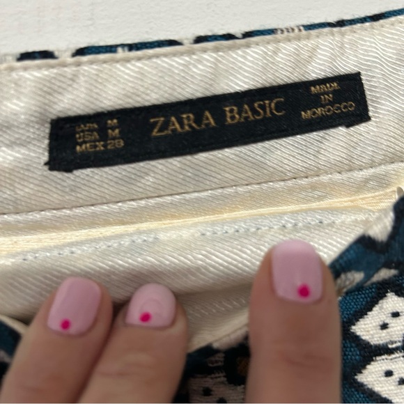 Zara Daisy Jacquard Woven Mini Skirt A-Line M blue Quilted Look Embroidered M - Picture 7 of 8